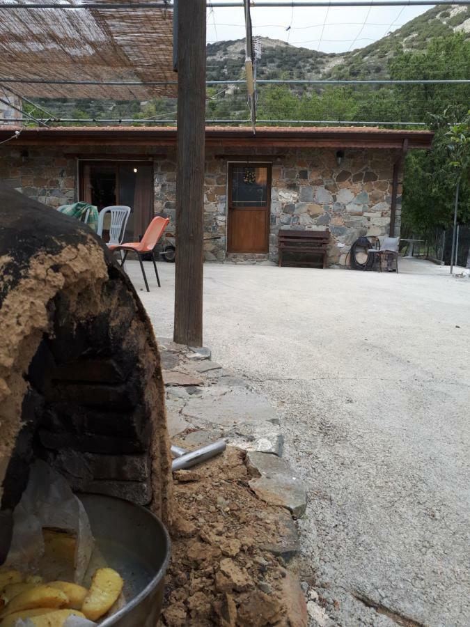 Agrompelo House Villa Agros Exterior photo